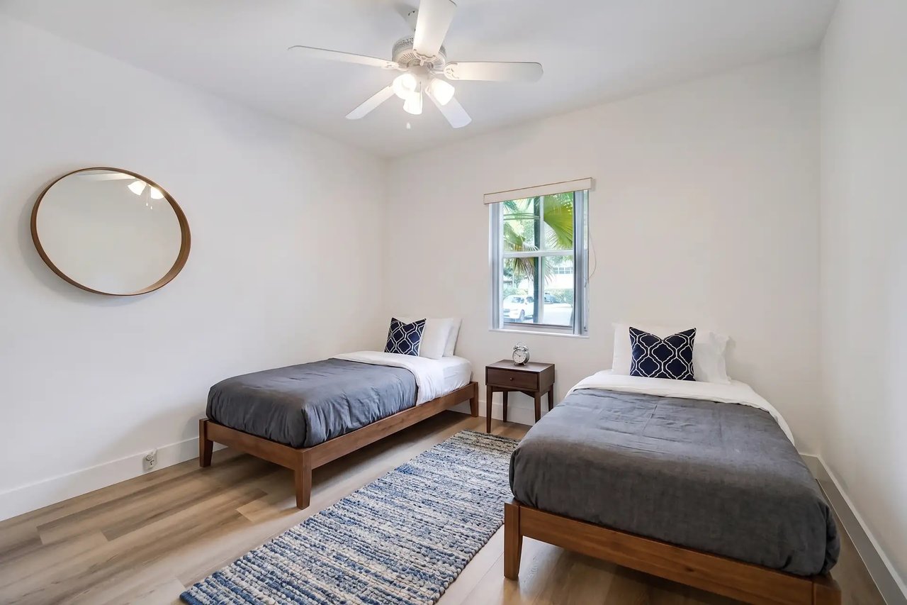 3605 SW 37 Avenue # 21