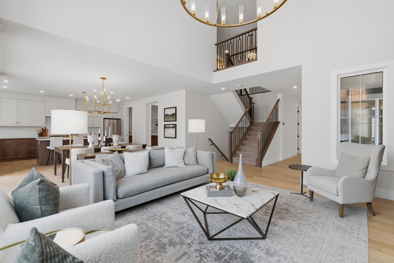378 Bessborough Drive SW