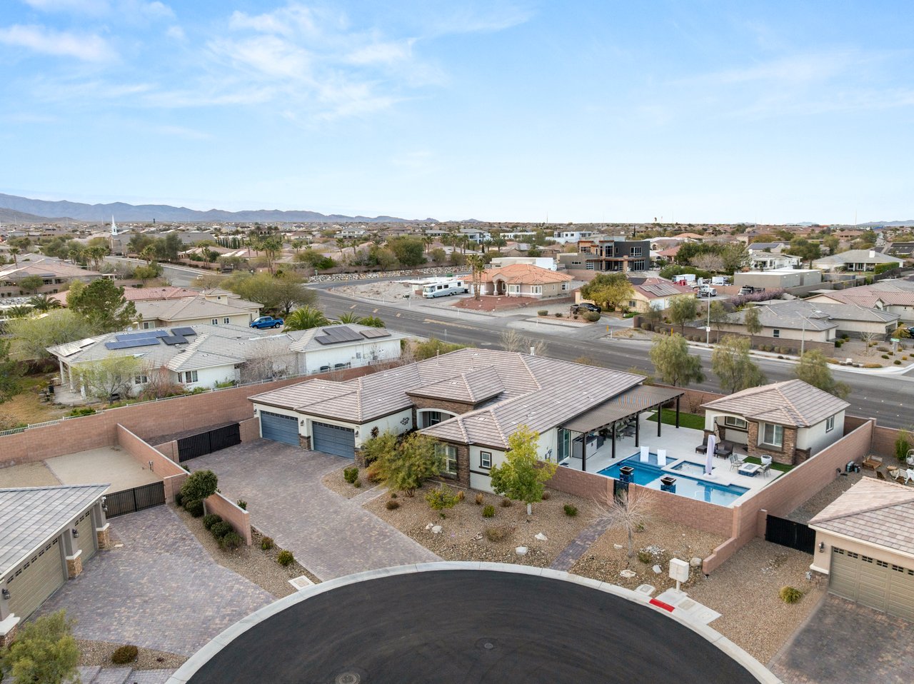 7165 North Grand Canyon Drive