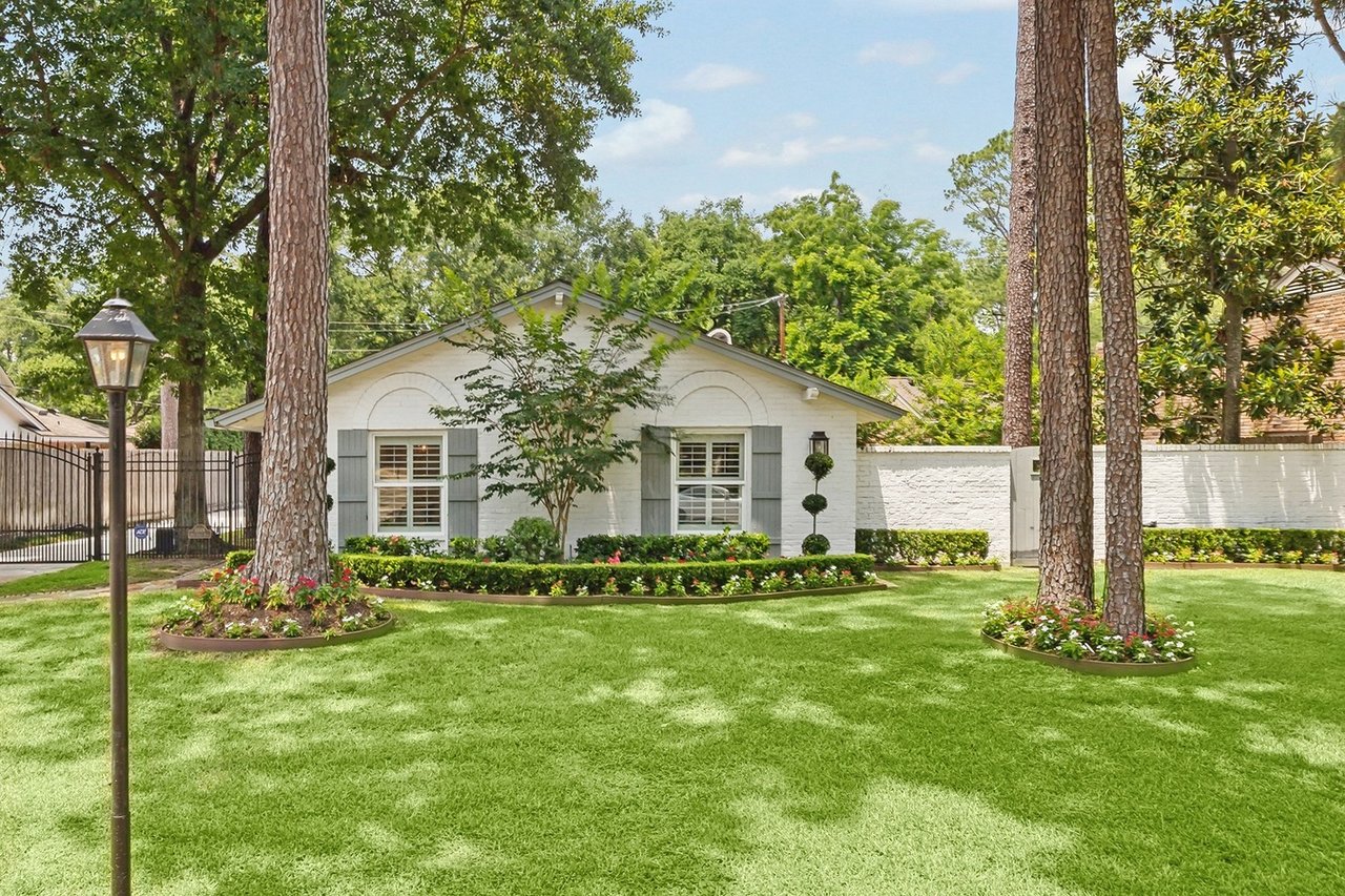 10006 Pine Forest Rd