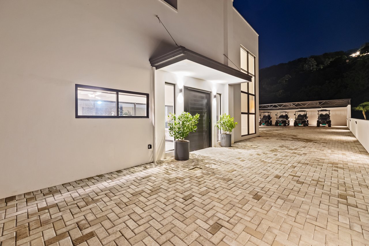 Villa Cielo | Luxury Ocean-View Estate with Smart Tech & Guest Casita in Mar Vista, Flamingo