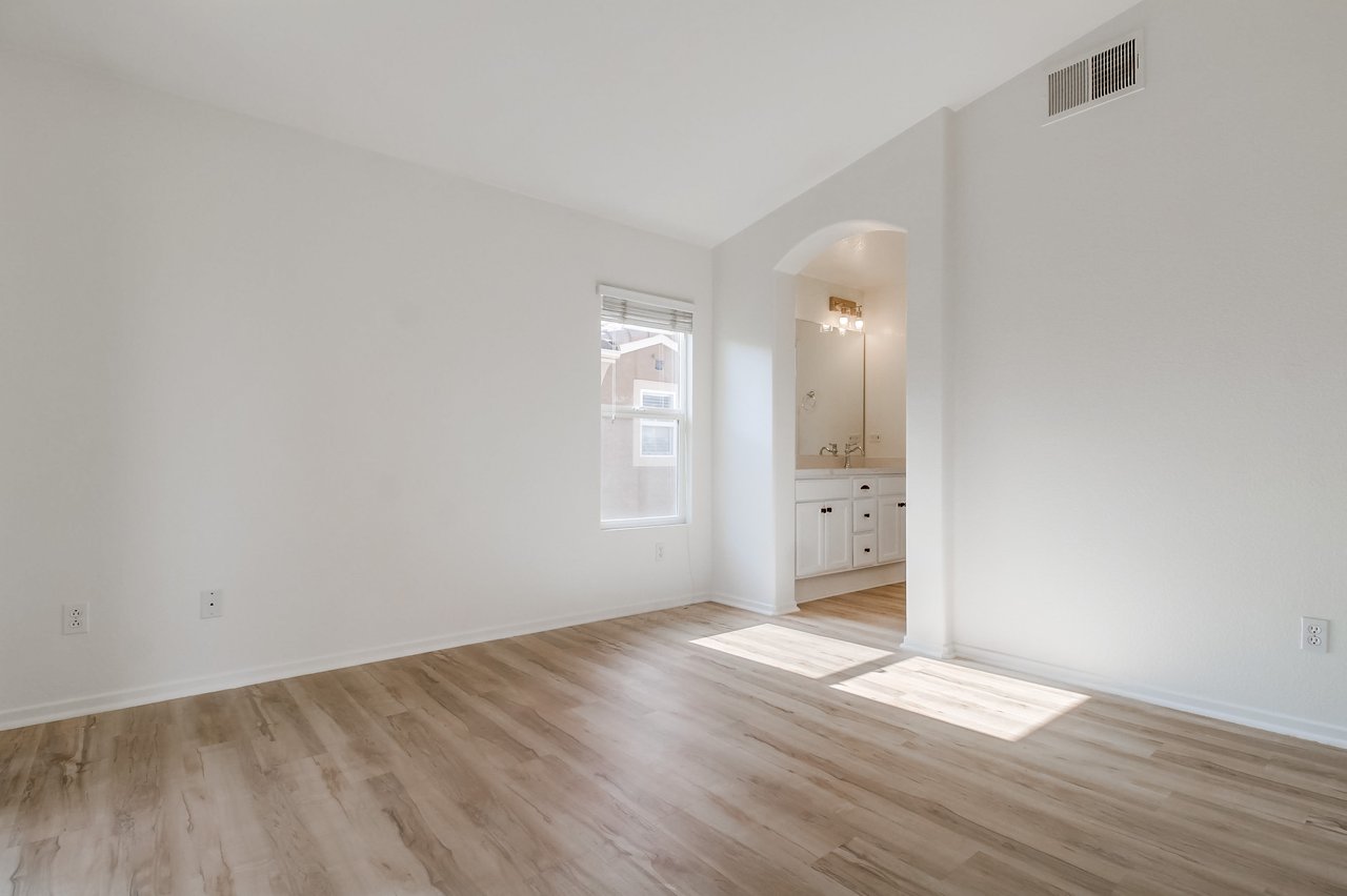 1340 Callecita Aquilla Norte