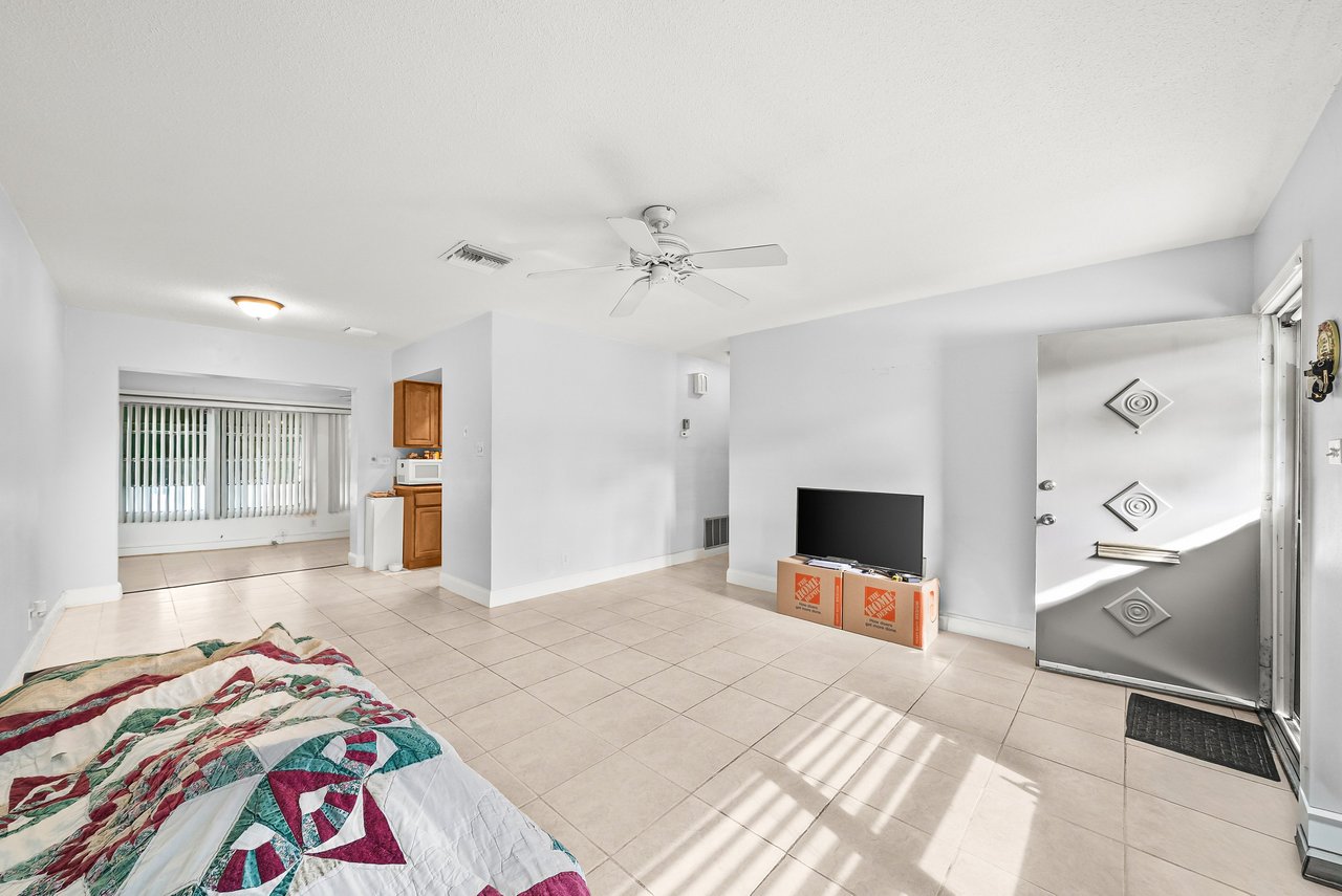 MAINLANDS OF TAMARAC LAKES