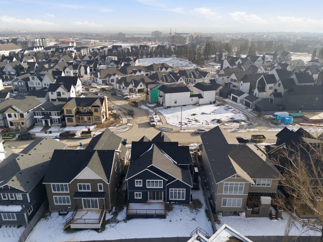 378 Bessborough Drive SW