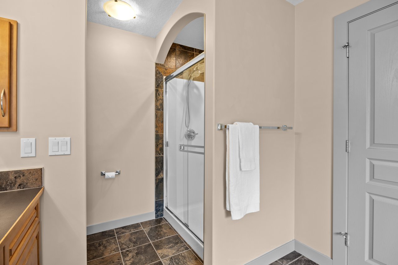 139 Tuscany Ridge Close NW