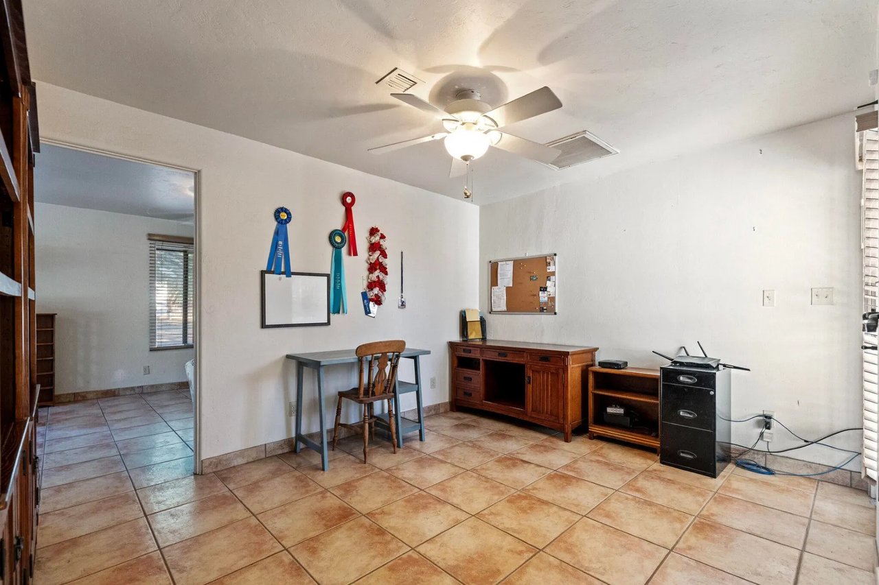3155 W Elephant Head Rd