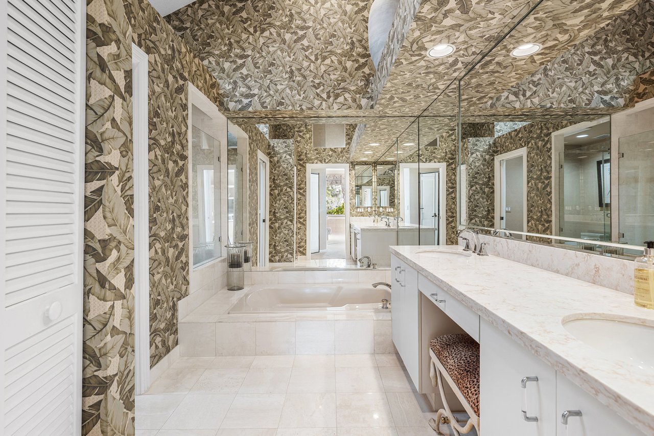 16815 Knightsbridge Lane 