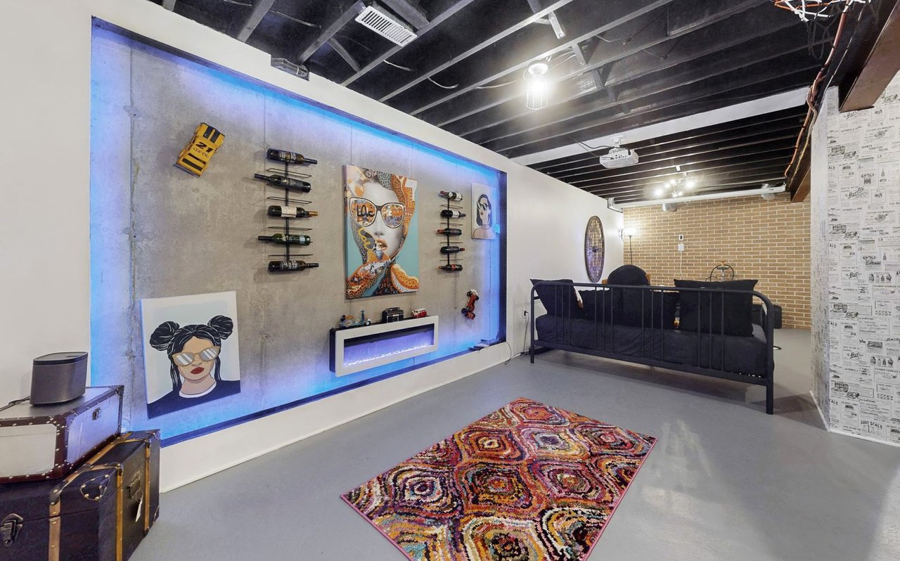 727 Vellore Park Avenue