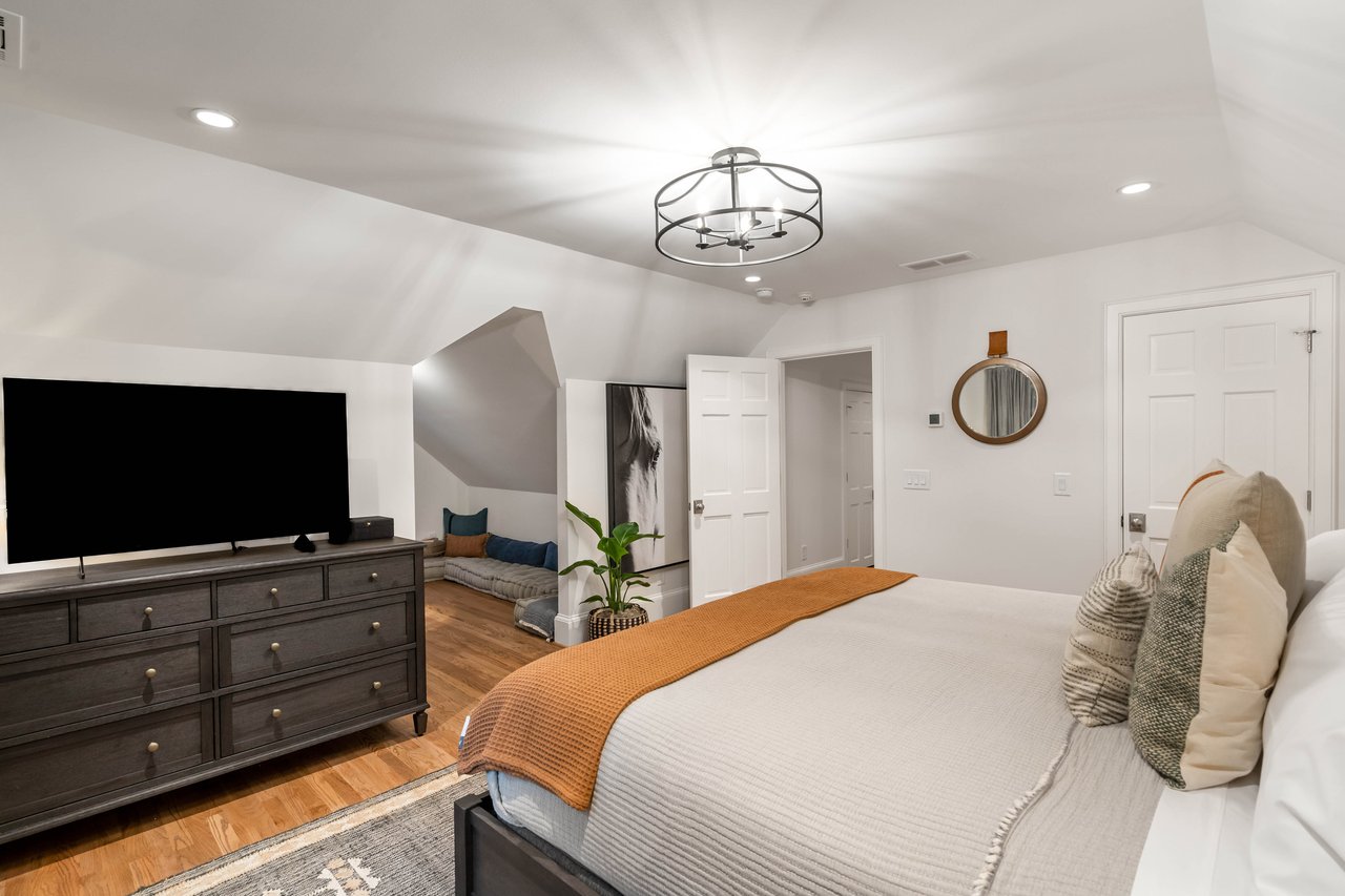 3785 Paces Ferry Road NW