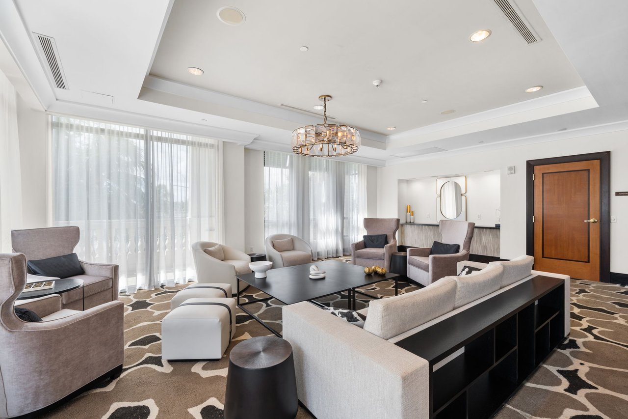 The Symphony Residence 1013N