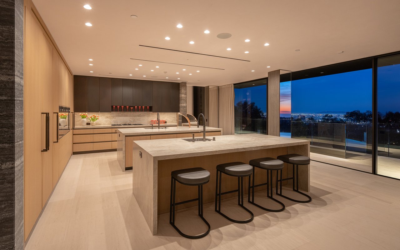 684 Firth Ave, Brentwood