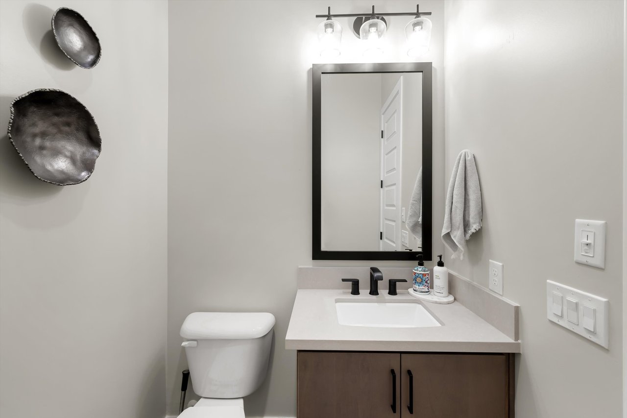 13114 E JUAN TABO Road