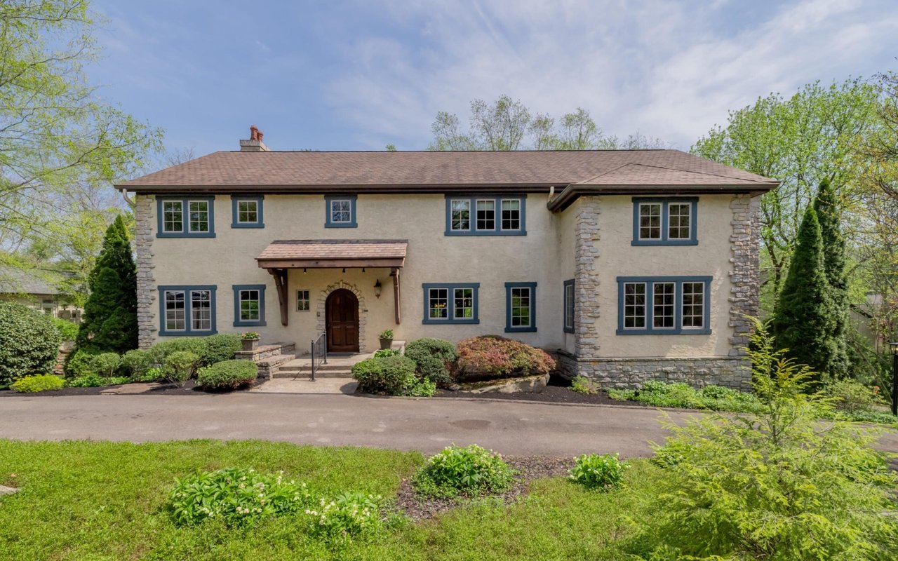Wallace Luxury Spotlight | 1052 Craigland Court Knoxville, TN 37919