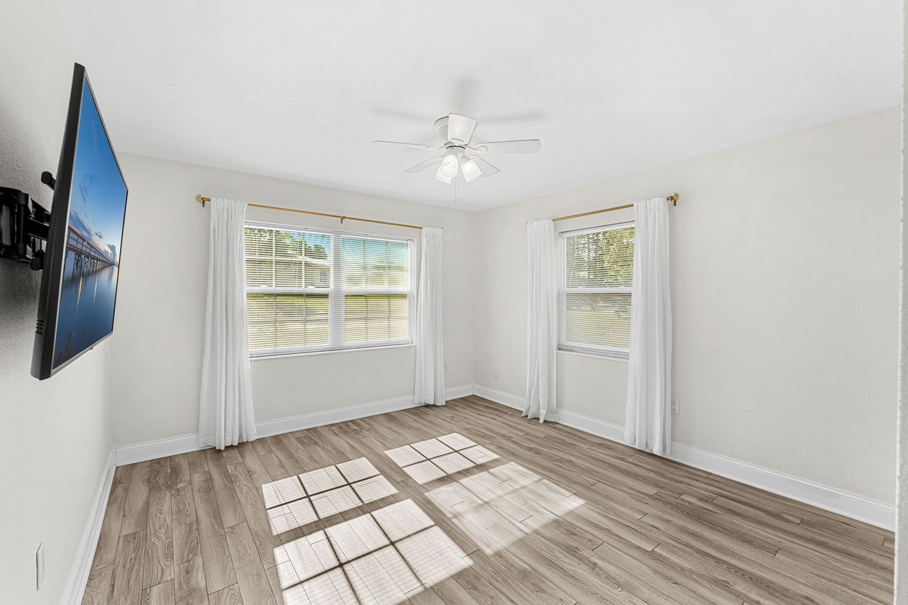 328 Magnolia Avenue