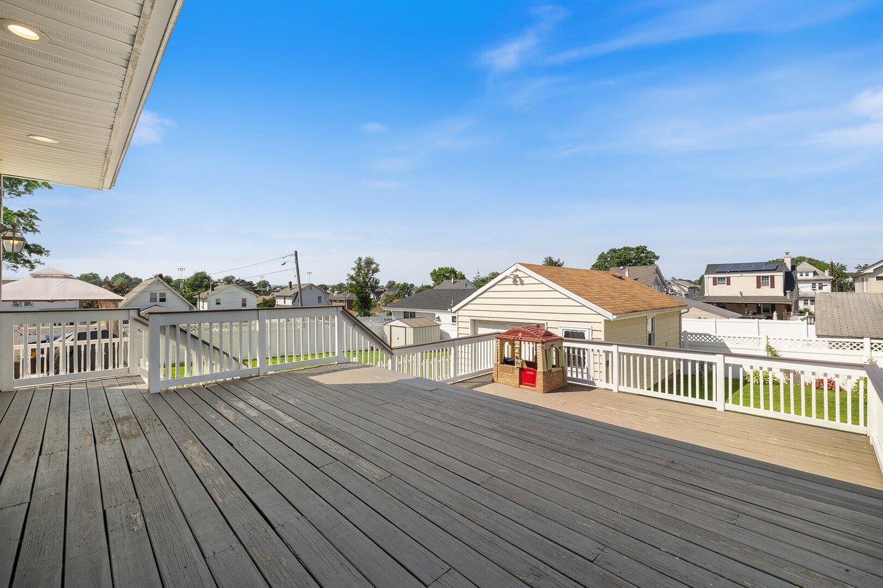 447 Forest Ave