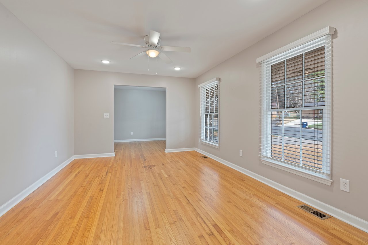 Beautiful Home with Updated Kitchen Near Downtown Huntsville!