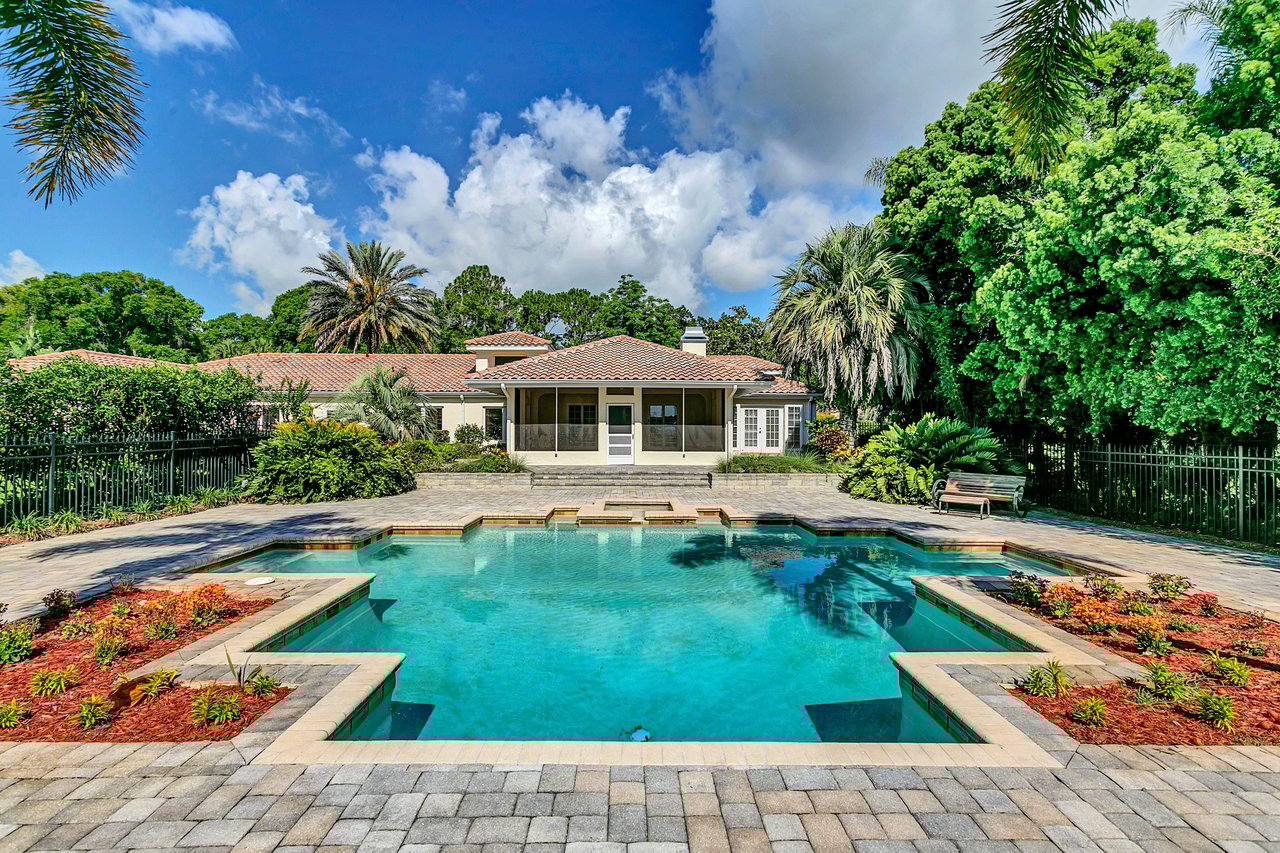 11015 Clipper Court