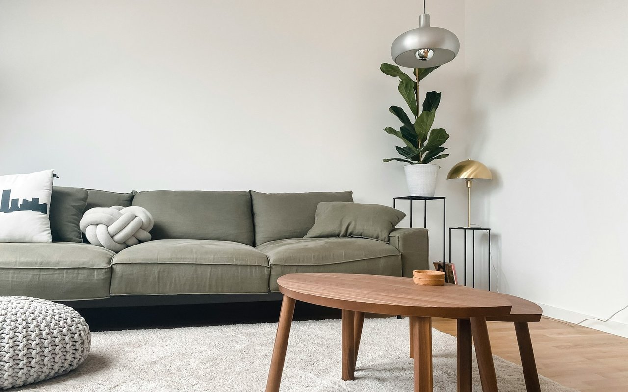 San Carlos Sees Increase in Aggressive Door-to-Door Solicitation for House Sales