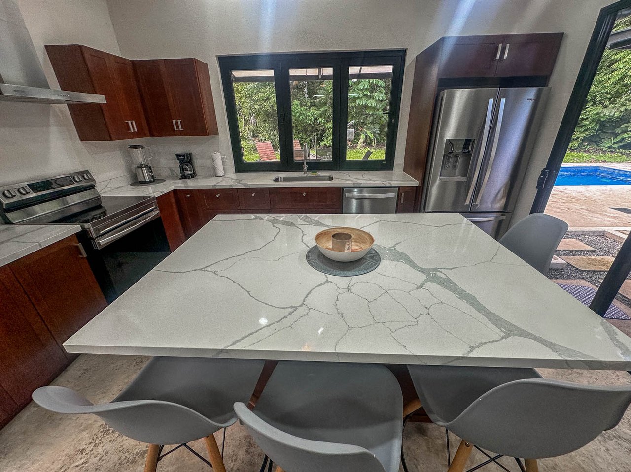 Rainforest Home with River, Jungle Trails & Pool in Ojochal