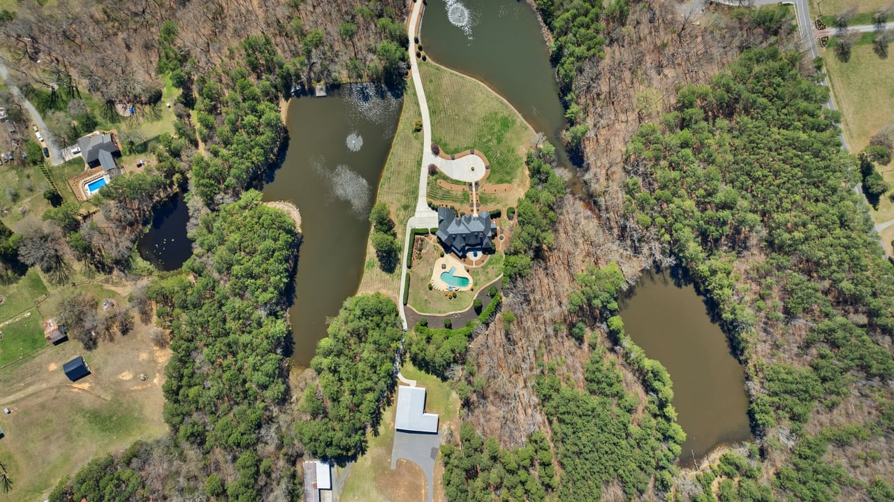 525 Lake Lynn Road