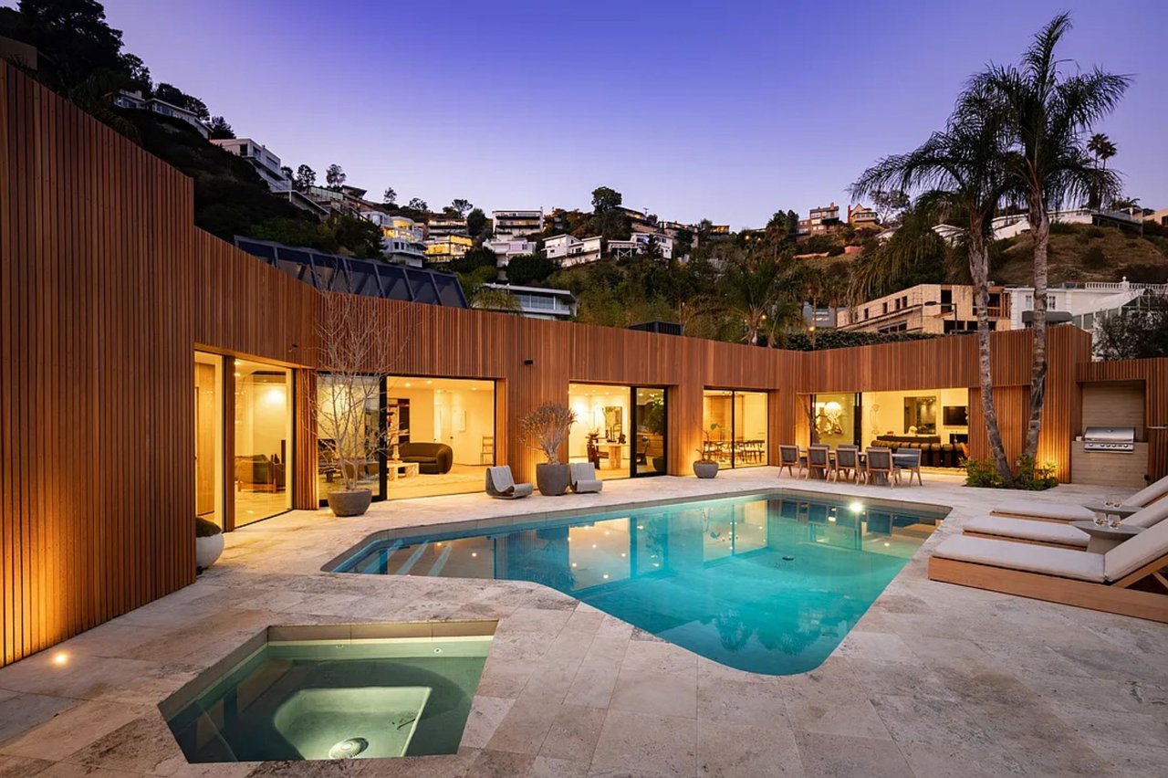 1883 Rising Glen Rd, Sunset Strip