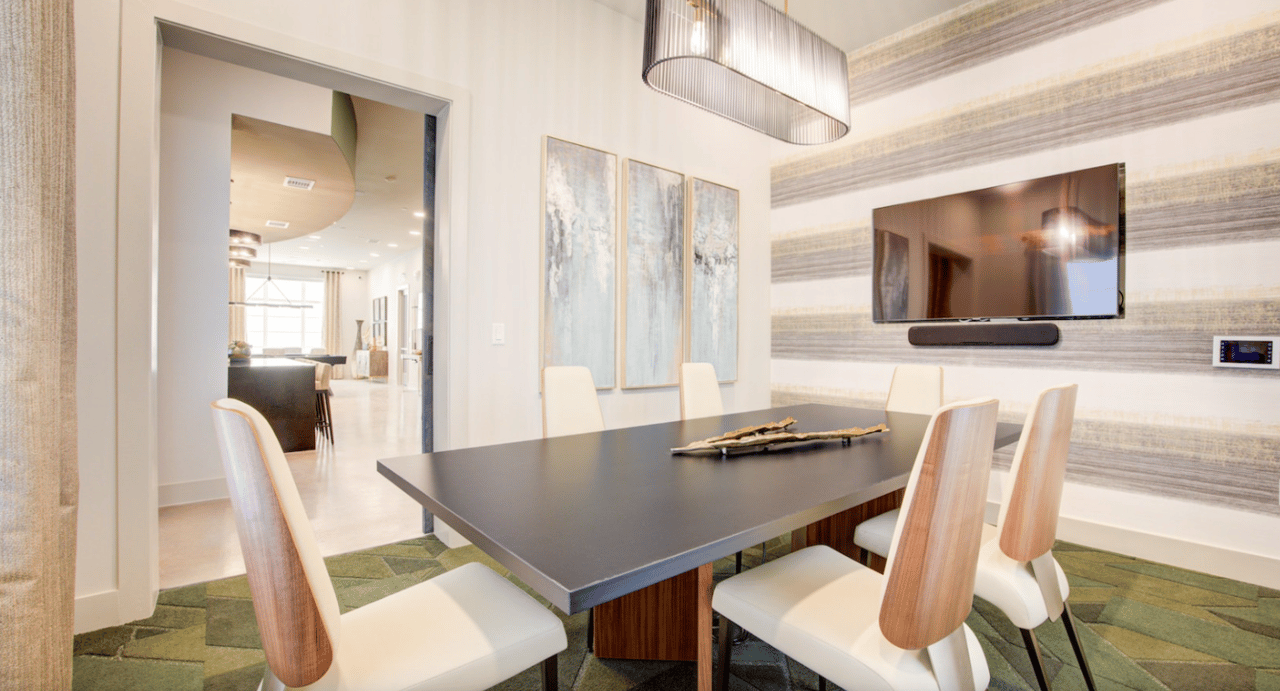 Up to 8 weeks free + $1000 gift card!