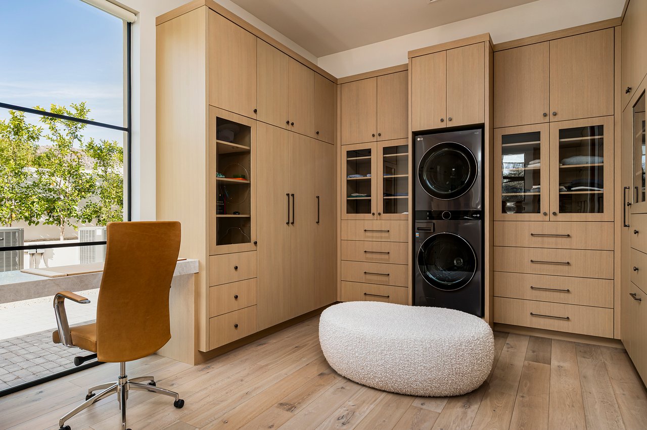 5029 E DESERT PARK Lane