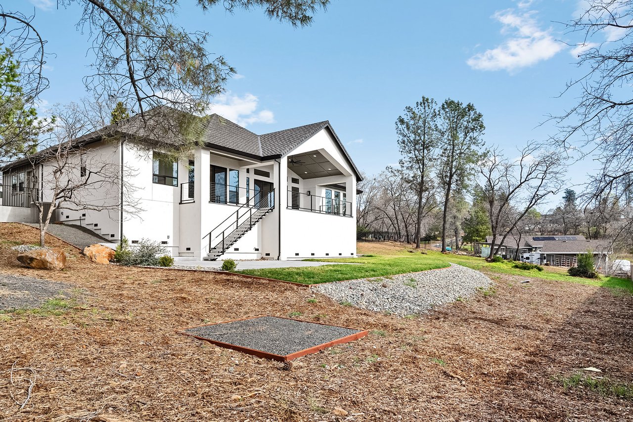 260 Pinewood Drive