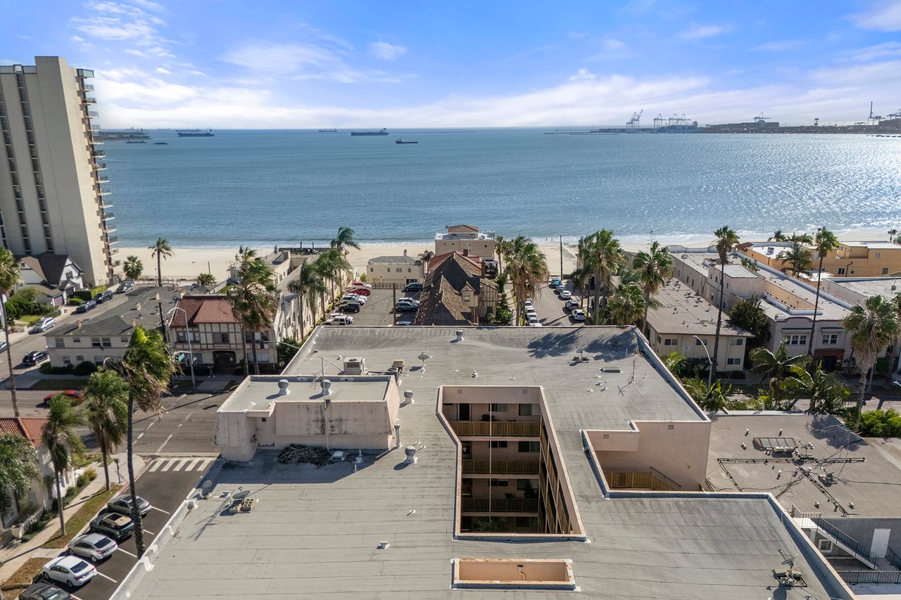 Midcentury Modern Condo Long Beach for Sale