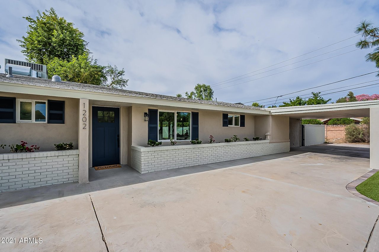1202 W Bethany Home Rd