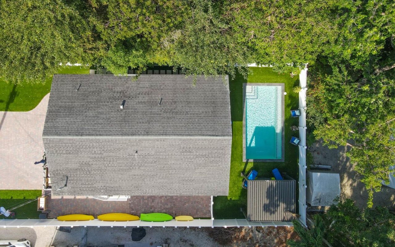 What Does Homeowners Insurance Cover? Beginner's Guide