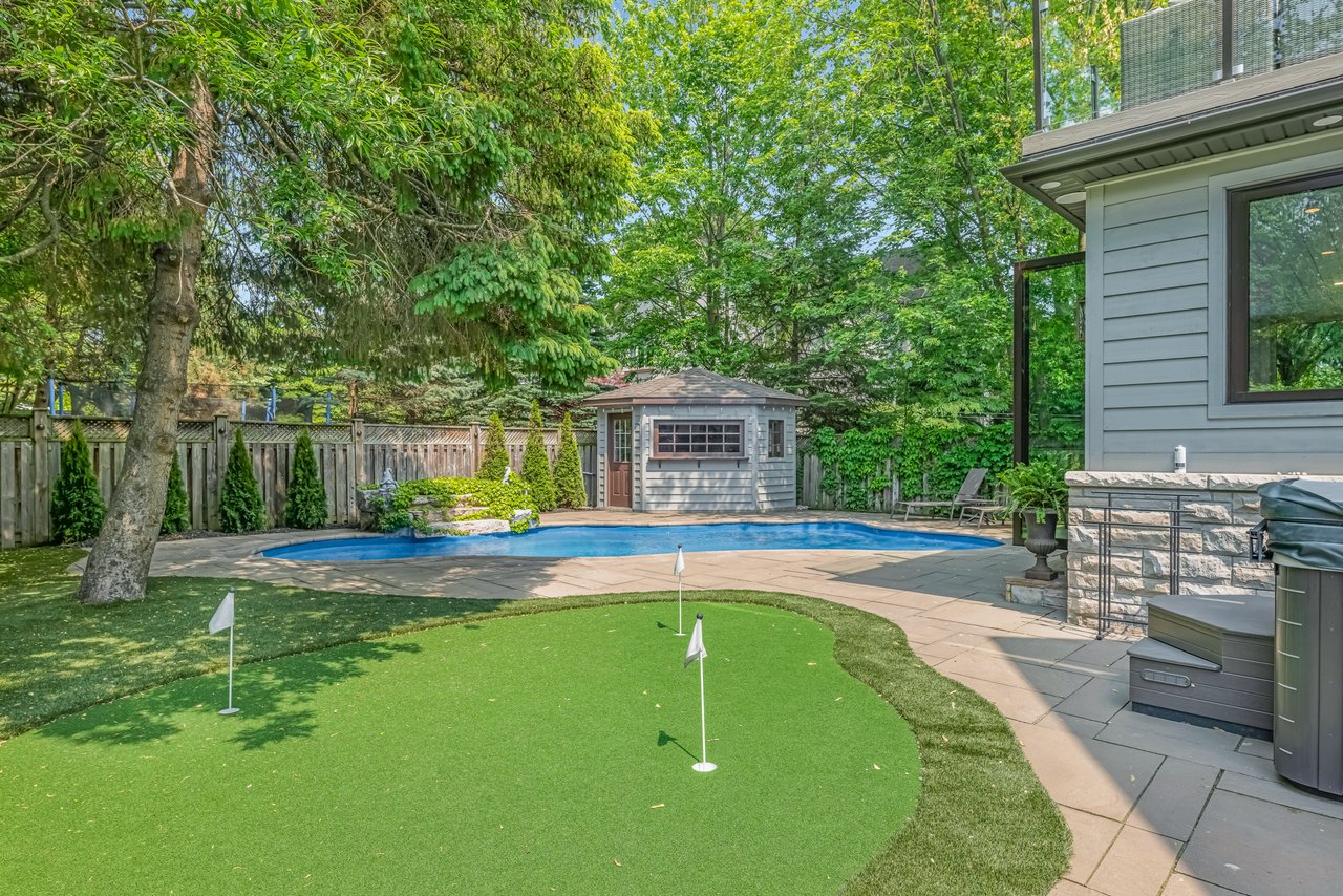 17 Wenonah Dr