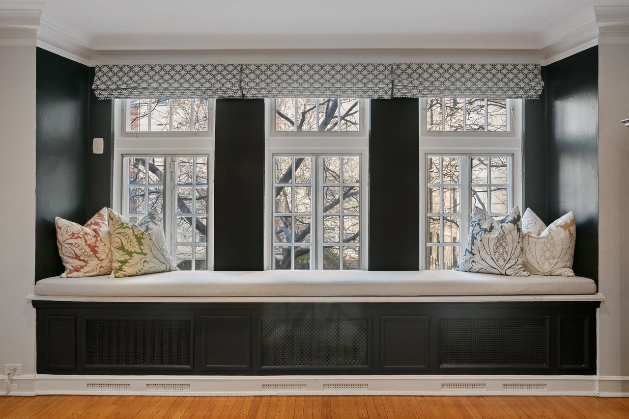 415 W Aldine Ave Unit 2A