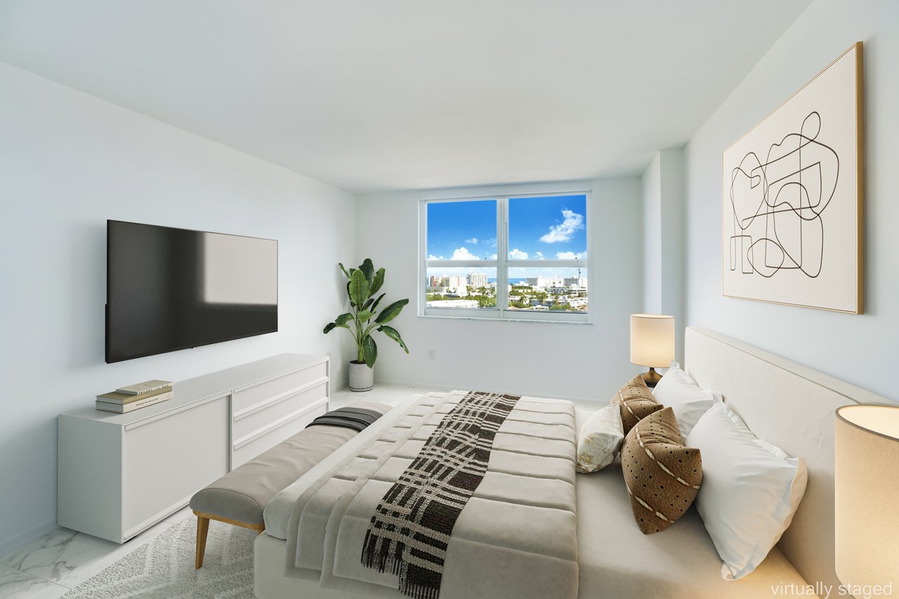 Yacht Club at Portofino Condo for Sale | Unit 1209 | South of Fifth