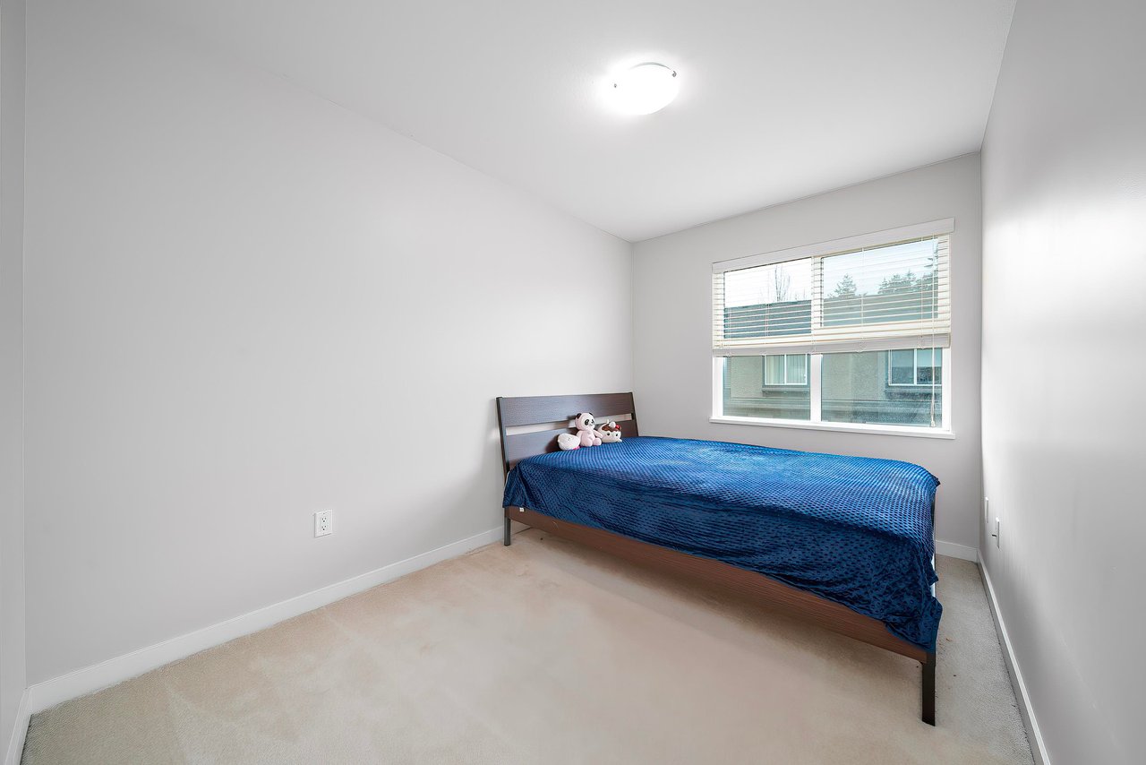 79-10489 Delsom Cres Cres
