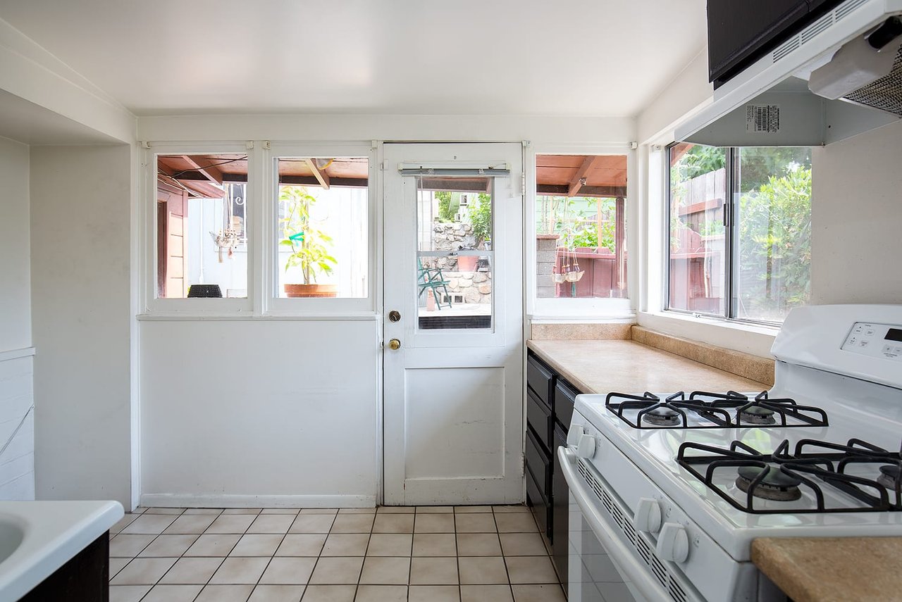 3751 4th Ave.