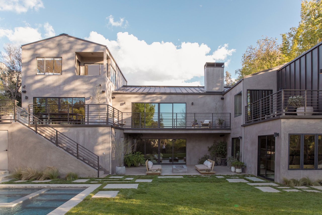 226 S Rimpau Blvd, Hancock Park