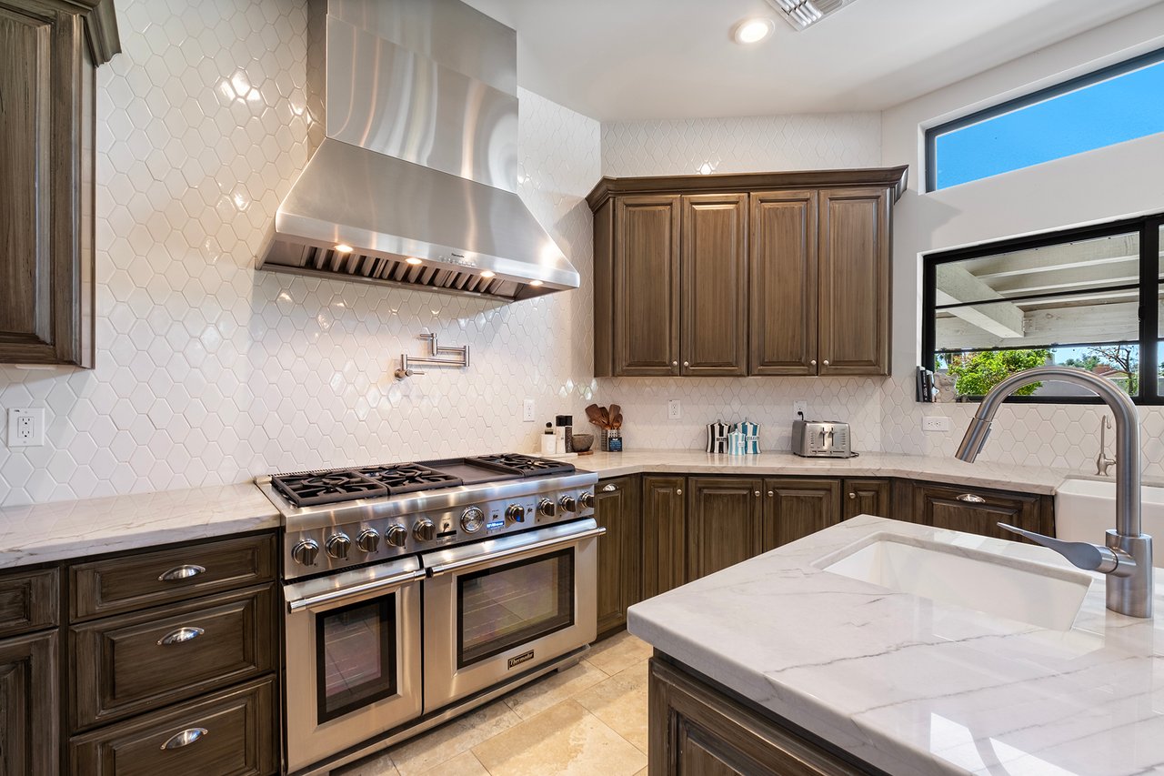 7281 E ROYAL PALM Road