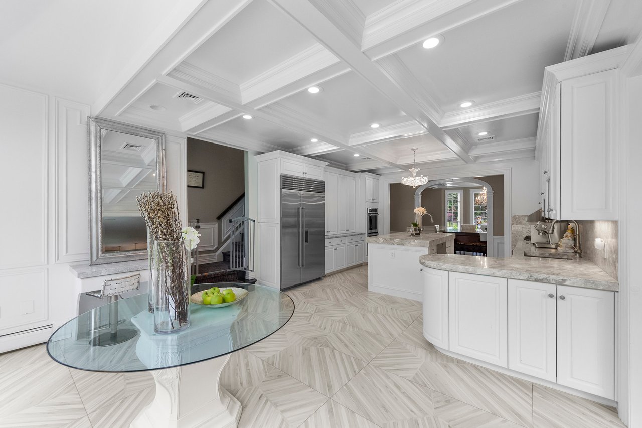 85 Sherwood Rd