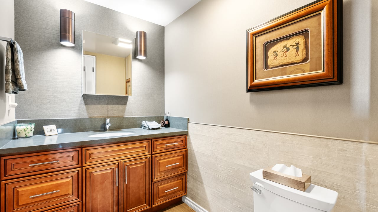 12026 Rhode Island Ave Unit: PH1