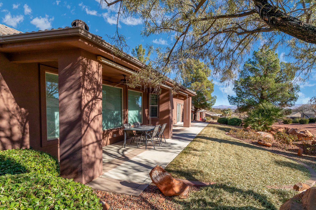 1319 W Red Butte Dr