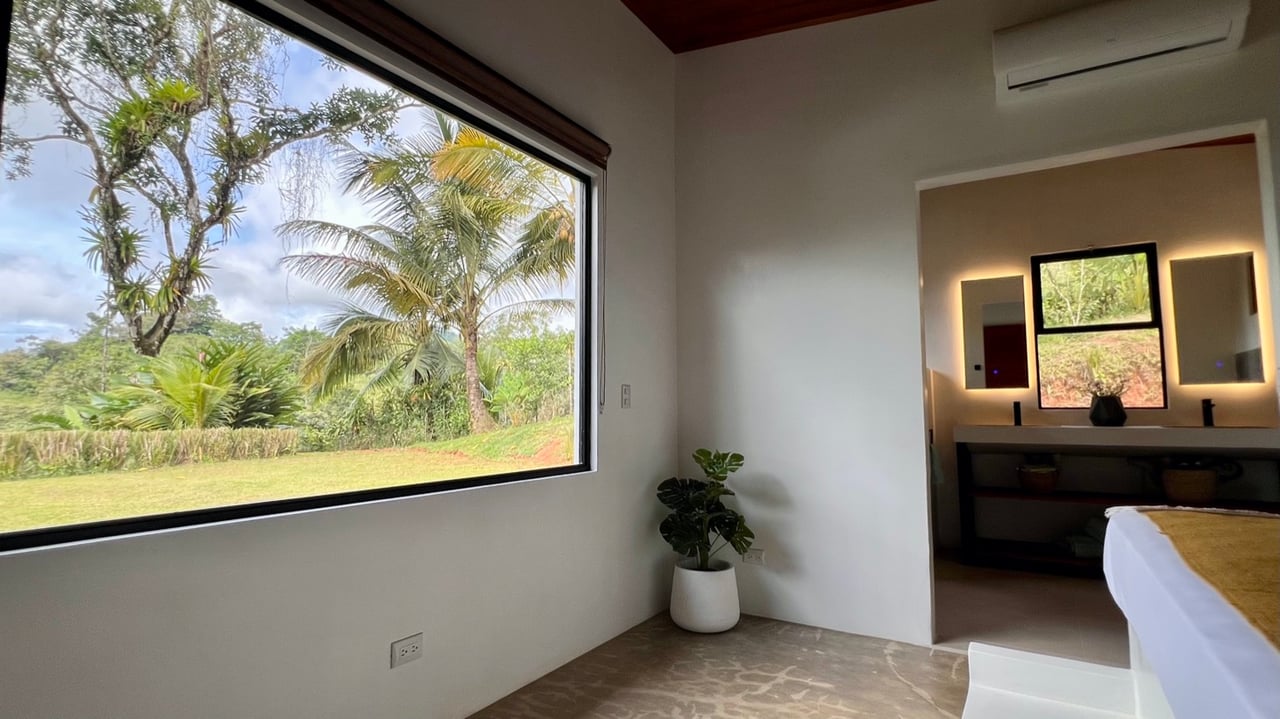 Brand New Modern Home in a Private Tropical Setting - Tres Rios