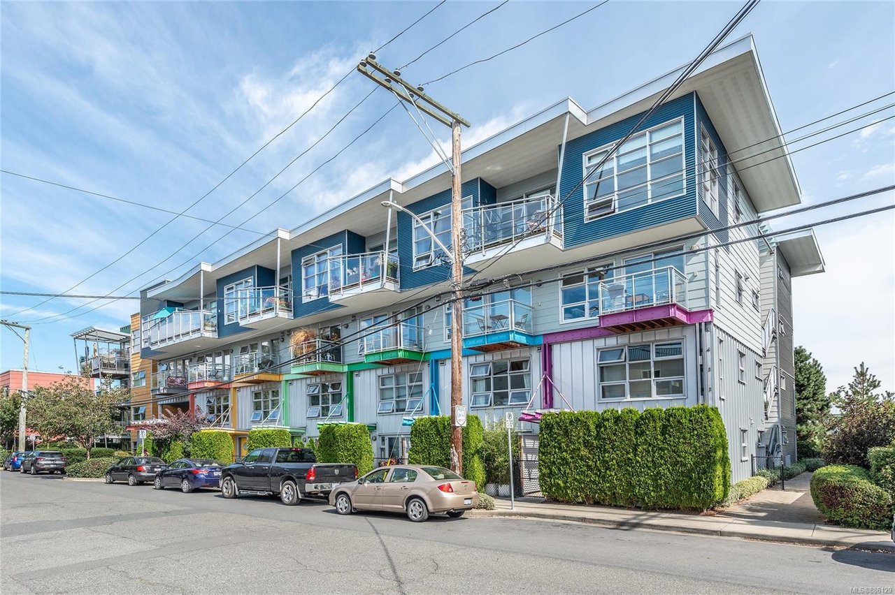 104-797 Tyee Rd