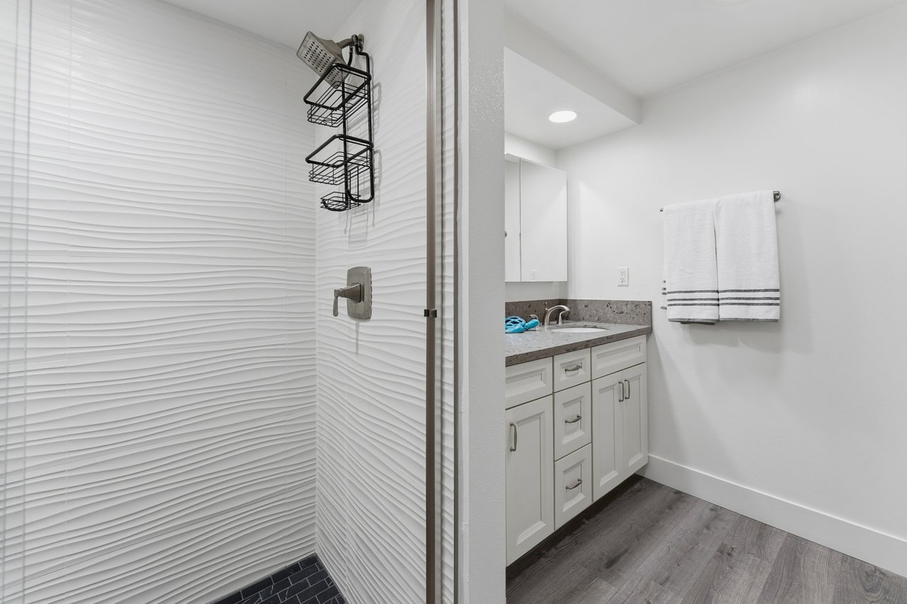 13224 Admiral Ave Unit: D