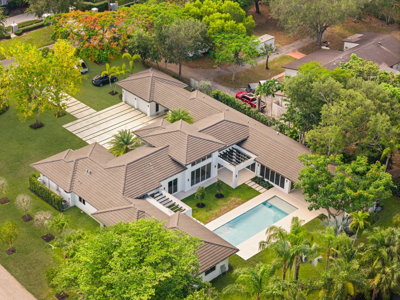 A Modern Miami Estate