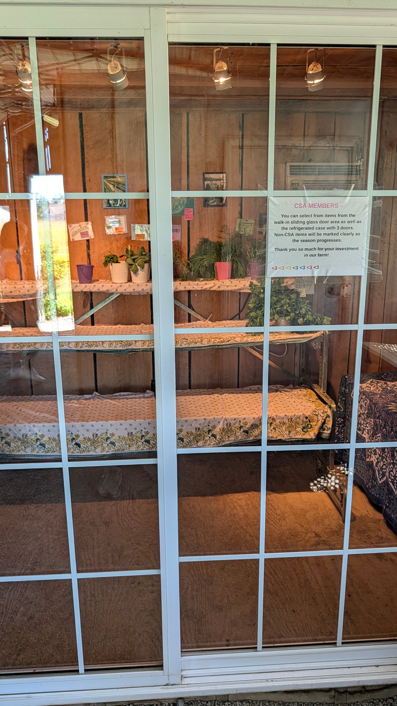 Potomac Vegetable Farms, The Purcellville Stand