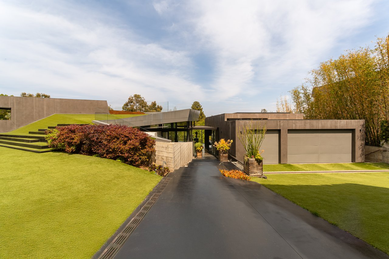 314 N Barrington Ave, Brentwood