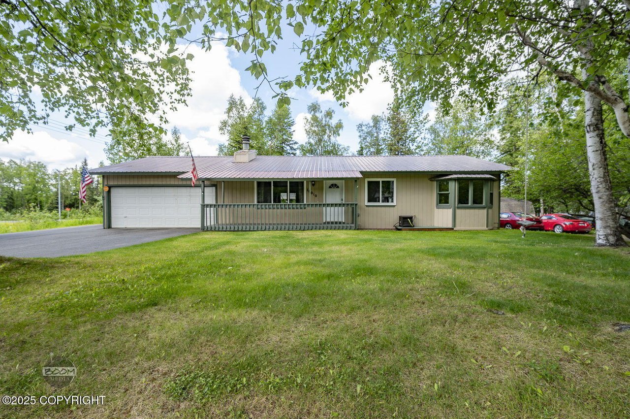 10010 Colville Street Eagle