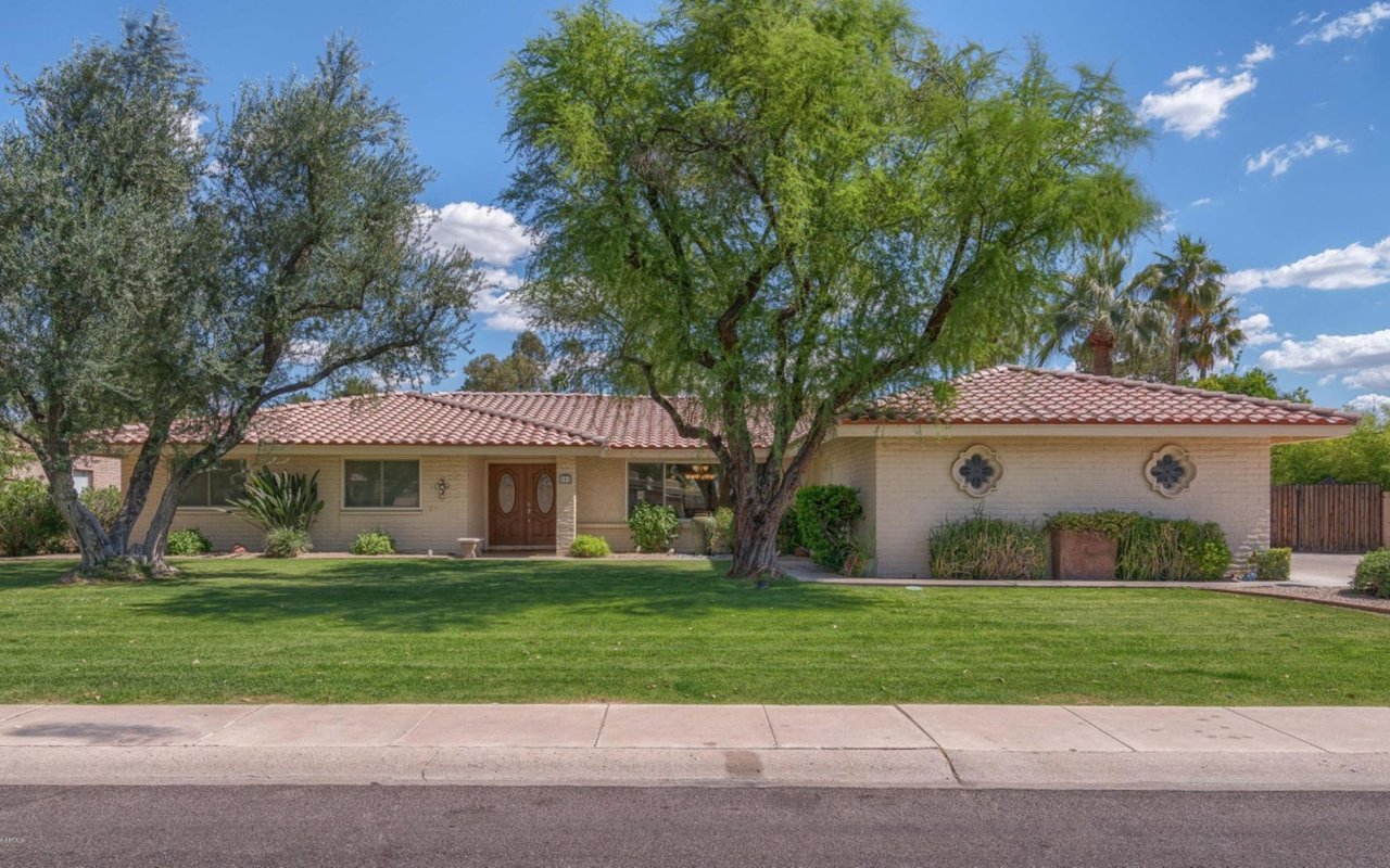 Featured Video: 111 W. Tam Oshanter Drive, Phoenix | Moon Valley Home For Sale