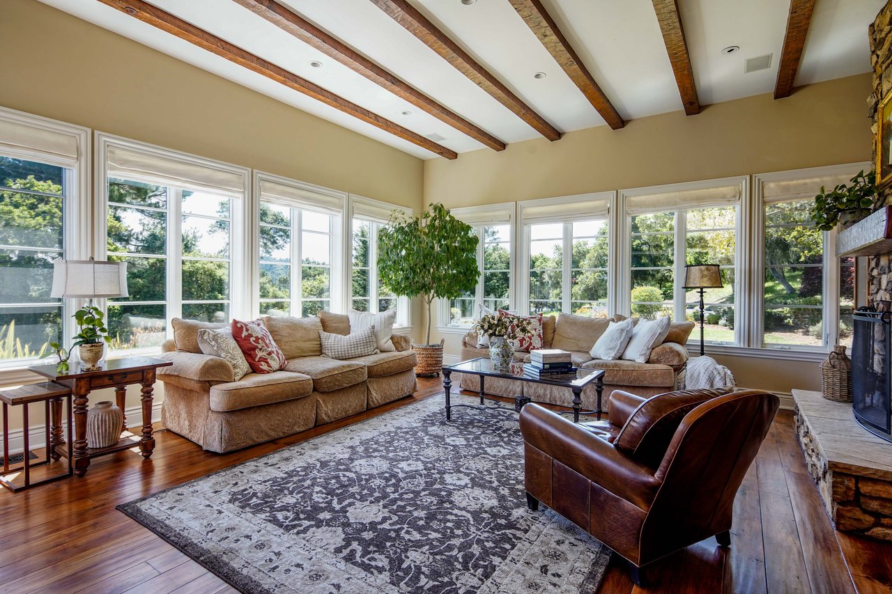 7410 Alturas Court, Monterey
